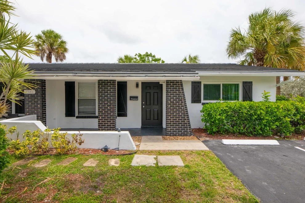 Unit for sale at 7546 NW 44th Court, Coral Springs, FL 33065