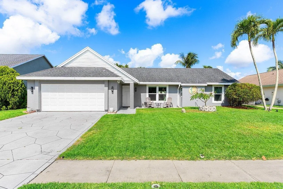 Unit for sale at 10701 Katmandu Court, Boynton Beach, FL 33437