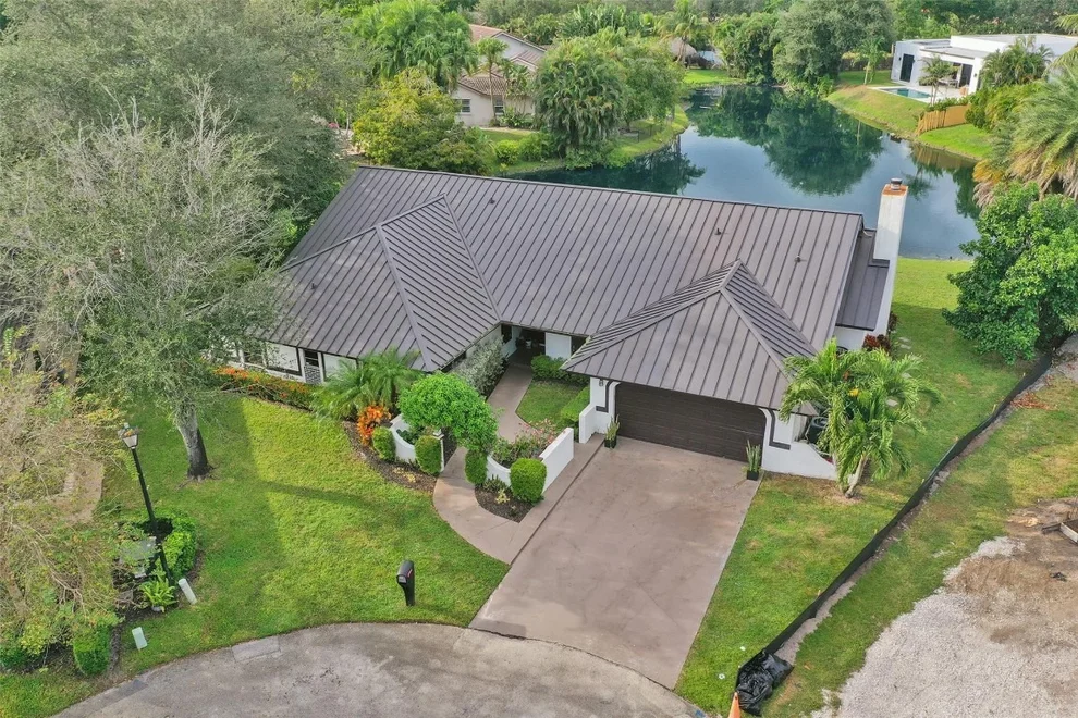 Unit for sale at 1041 SW 92nd Avenue, Plantation, FL 33324