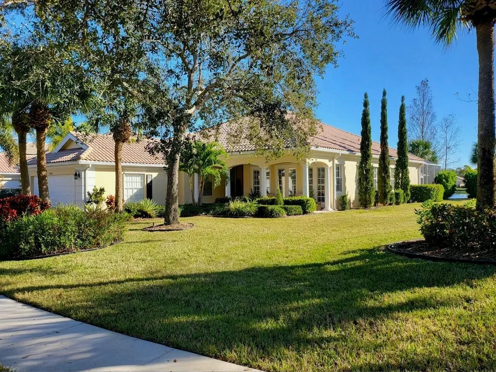 Unit for sale at 8850 Oldham Way, Palm Beach Gardens, FL 33412