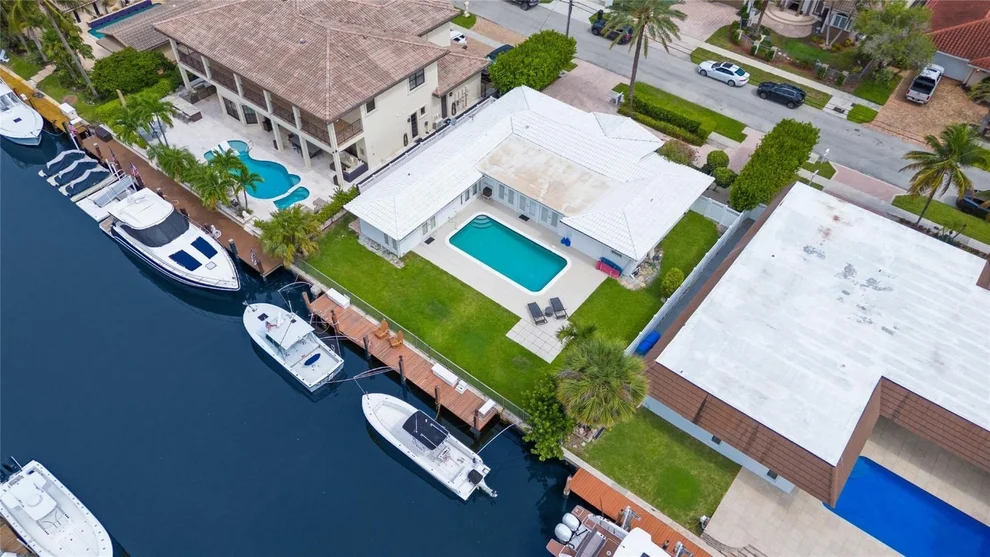 Unit for sale at 2670 NE 47th Street, Lighthouse Point, FL 33064