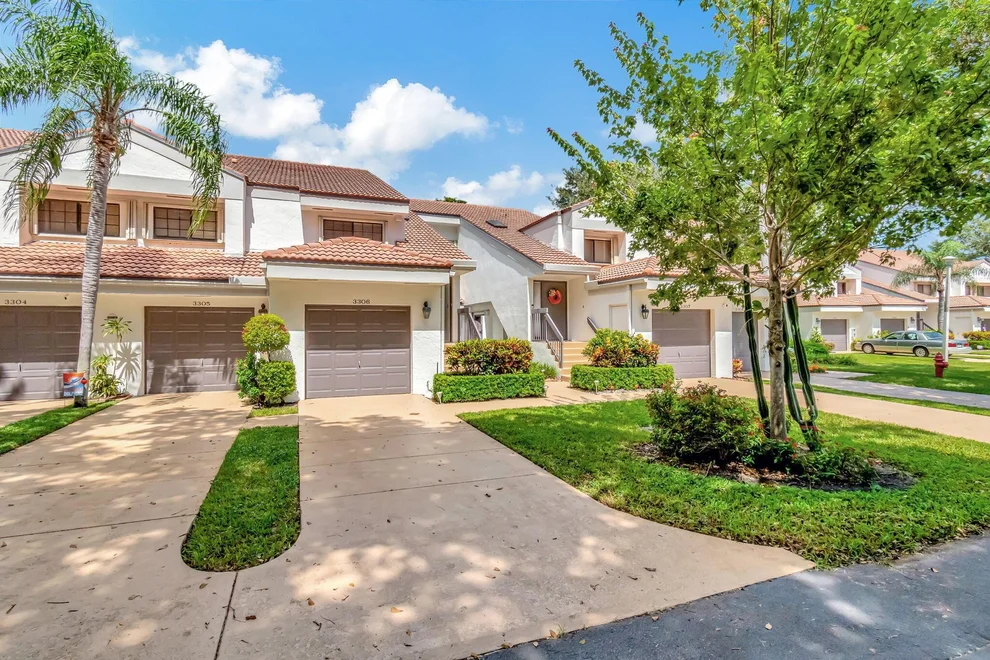 Unit for sale at 3306 Black Oak Court, Boynton Beach, FL 33436