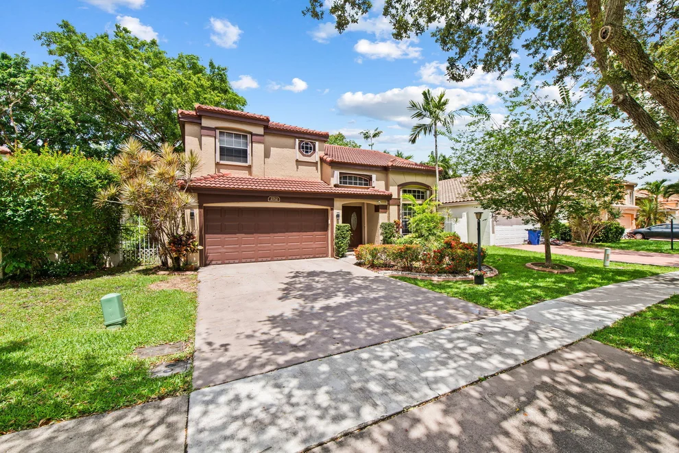 Unit for sale at 2712 Cayenne Avenue, Cooper City, FL 33026