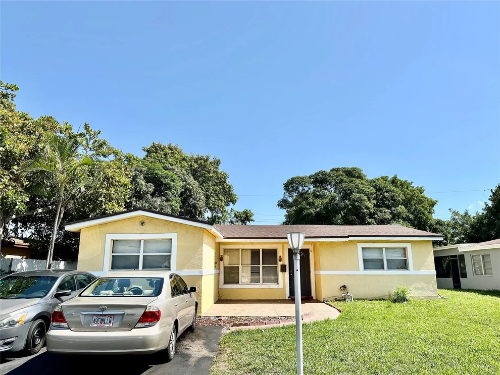 Unit for sale at 3567 NW 32nd Court, Lauderdale Lakes, FL 33309