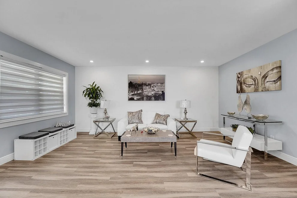 Unit for sale at 112 Coventry E, West Palm Beach, FL 33417
