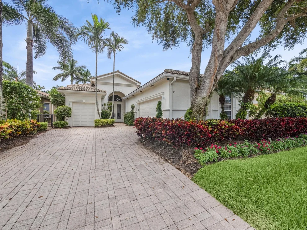 Unit for sale at 13 Laguna Court, Palm Beach Gardens, FL 33418