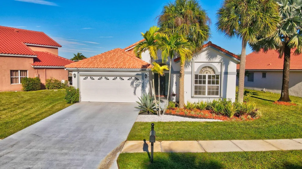 Unit for sale at 21894 Philmont Court, Boca Raton, FL 33428