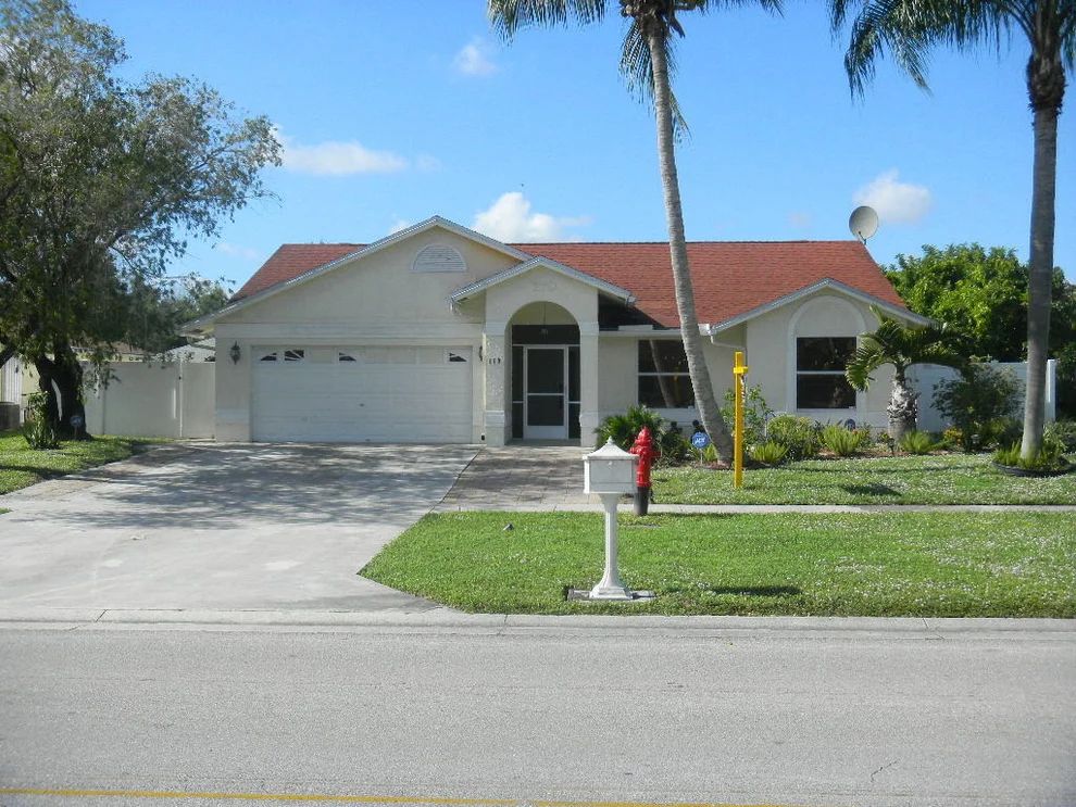 Unit for sale at 170 Ponce De Leon Street, Royal Palm Beach, FL 33411