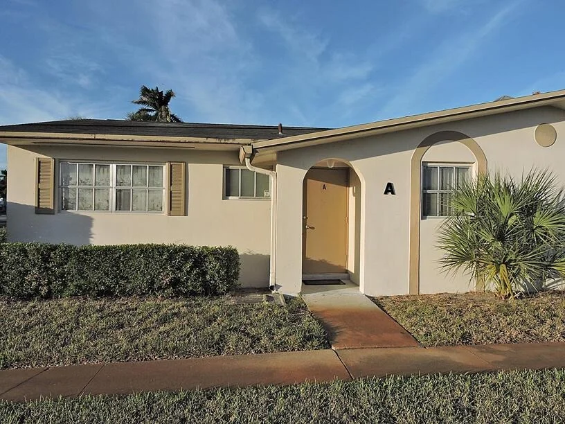 Unit for sale at 2650 Barkley Drive E, West Palm Beach, FL 33415