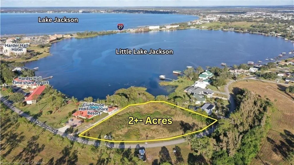 Unit for sale at 136+142 Lake Drive Boulevard, Sebring, FL 33875