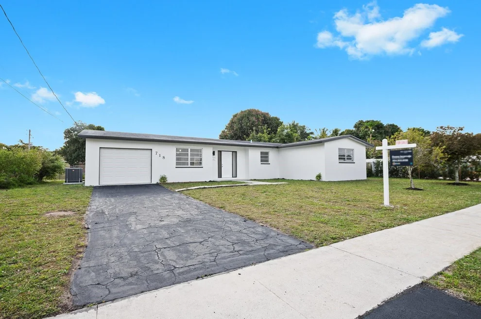 Unit for sale at 718 NW 48th Terrace, Plantation, FL 33317