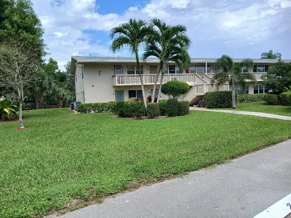 Unit for sale at 250 Durham, Deerfield Beach, FL 33442