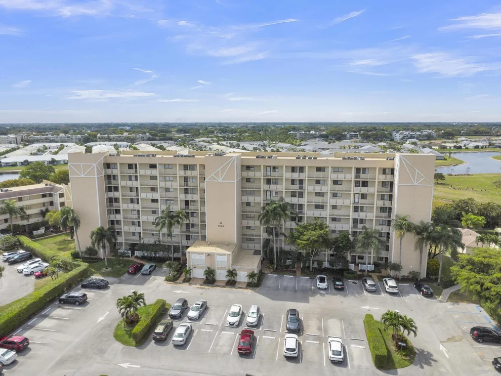 Unit for sale at 7240 Huntington Lane, Delray Beach, FL 33446
