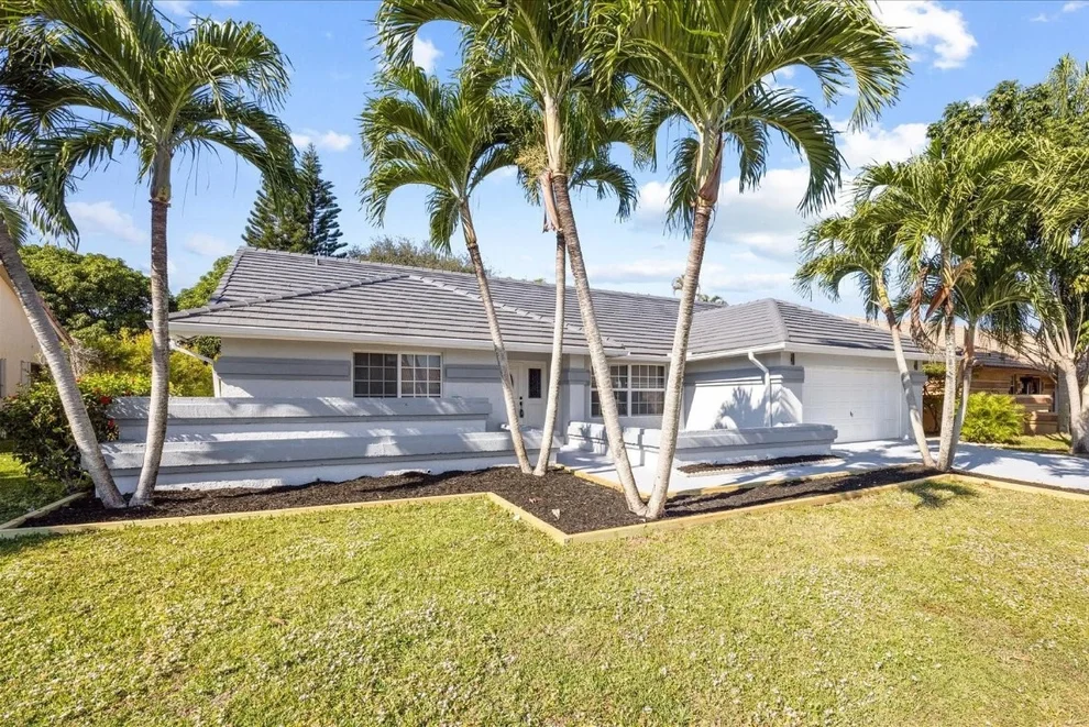 Unit for sale at 9791 Sun Pointe Drive, Boynton Beach, FL 33437