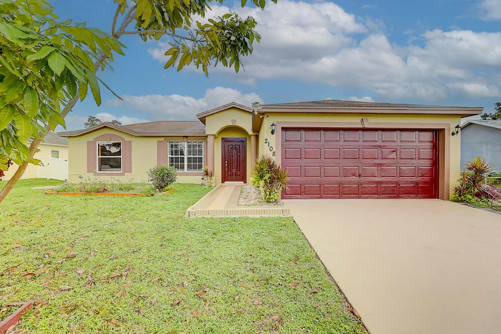 Unit for sale at 2108 SE Stargrass Street, Port St Lucie, FL 34984
