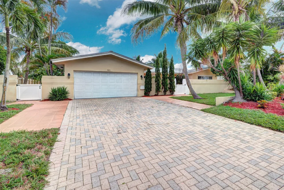 Unit for sale at 911 SE 11th Street, Deerfield Beach, FL 33441