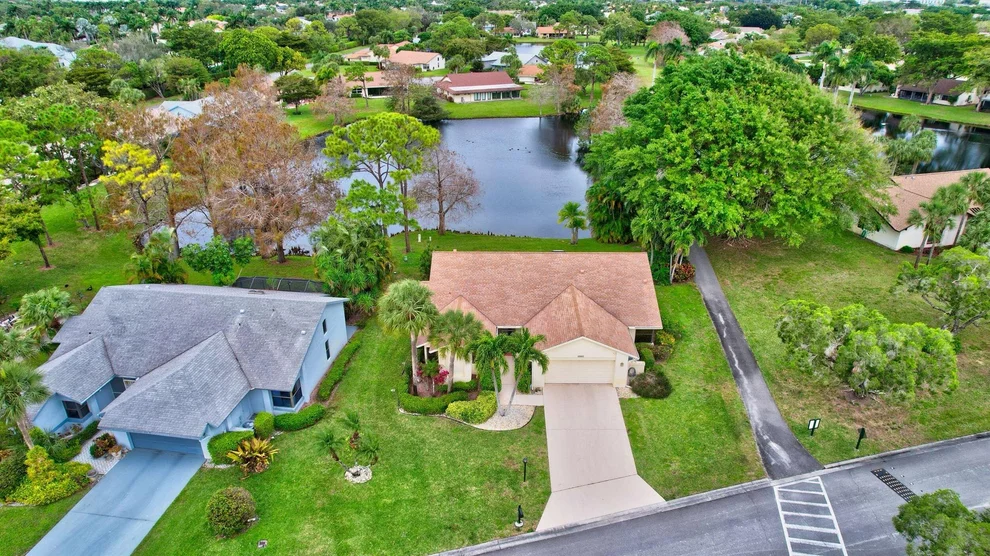 Unit for sale at 5657 Willow Creek Lane, Delray Beach, FL 33484