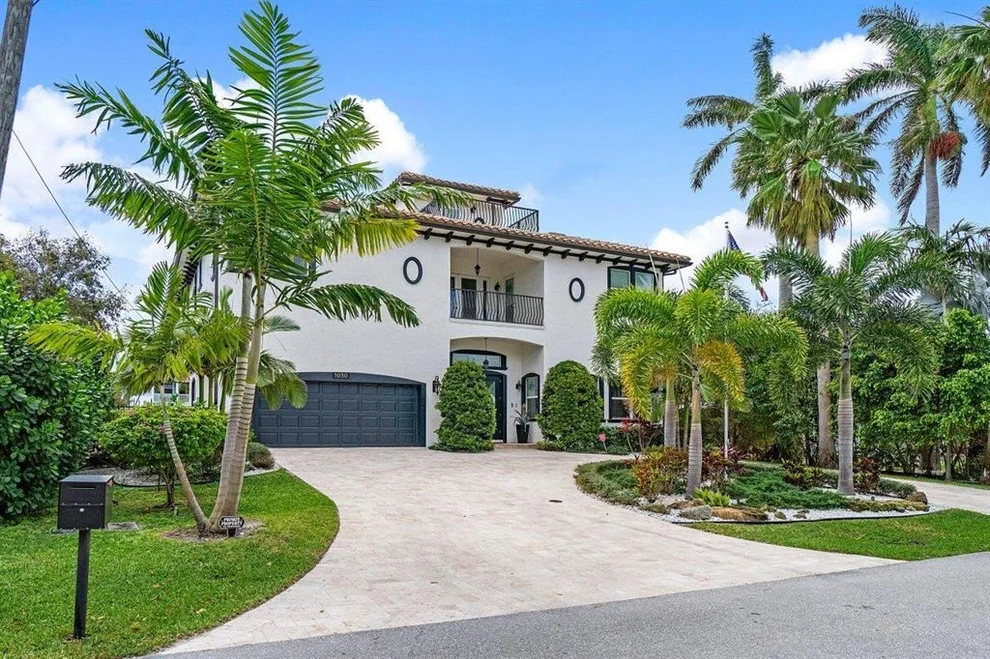 Unit for sale at 1030 Rhodes Villa Avenue, Delray Beach, FL 33483
