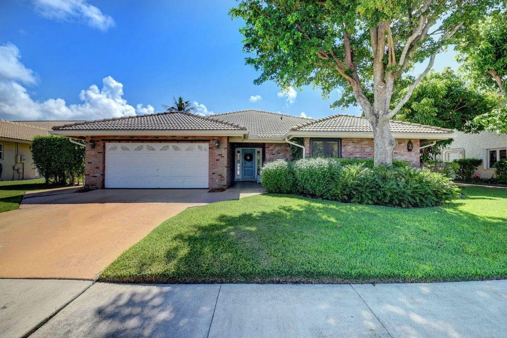 Unit for sale at 1598 SW 5th Avenue, Boca Raton, FL 33432