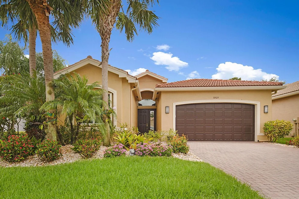 Unit for sale at 10929 Carmelcove Circle, Boynton Beach, FL 33473