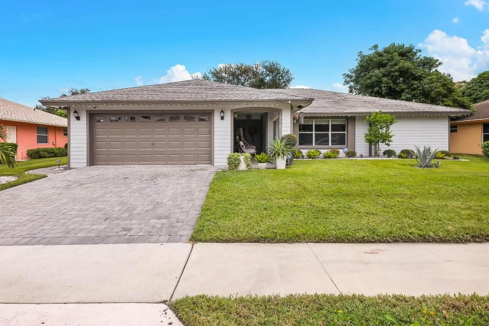 Unit for sale at 146 Elysium Drive, Royal Palm Beach, FL 33411