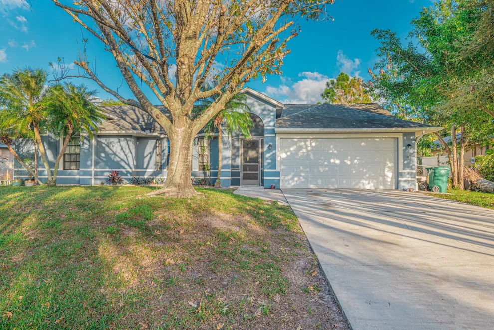 Unit for sale at 3505 SE Birch Lane, Port St Lucie, FL 34984