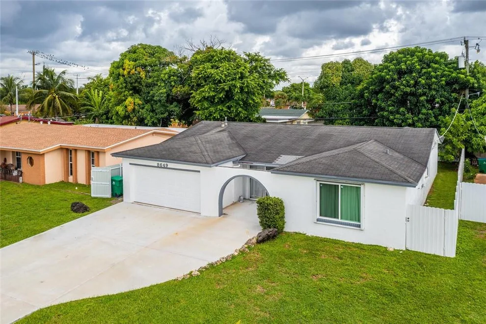 Unit for sale at 8649 Windsor Drive, Miramar, FL 33025