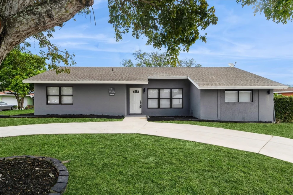 Unit for sale at 2966 Via Vizcaya, Lake Worth, FL 33461