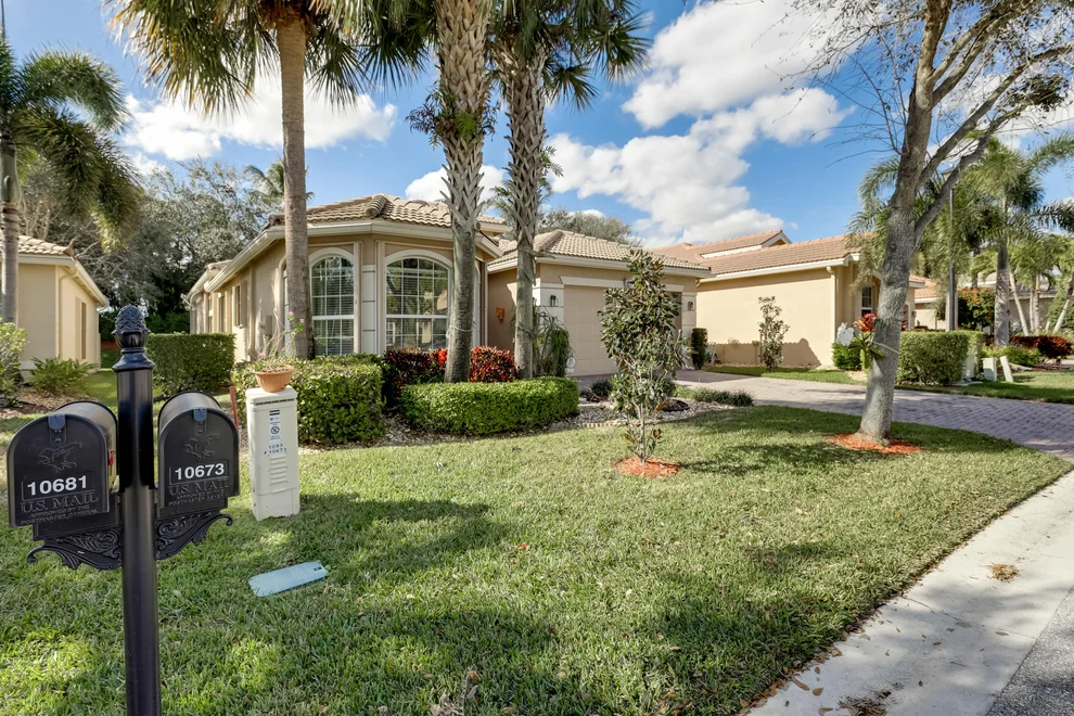 Unit for sale at 10673 Richfield Way, Boynton Beach, FL 33437
