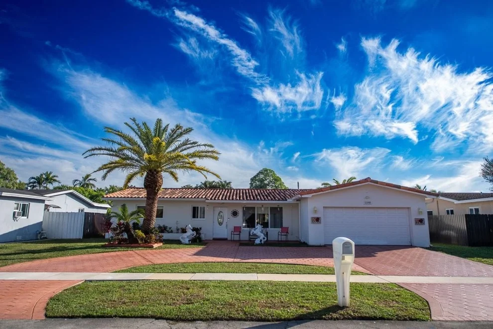 Unit for sale at 11040 NW 16th Street, Pembroke Pines, FL 33026