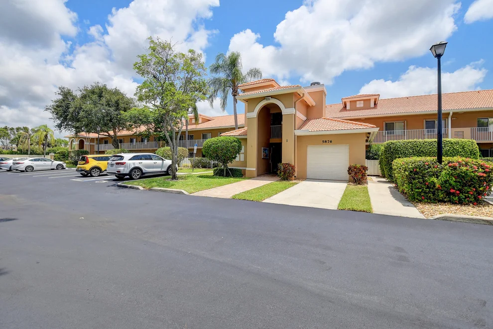 Unit for sale at 5876 Regal Glen Drive, Boynton Beach, FL 33437