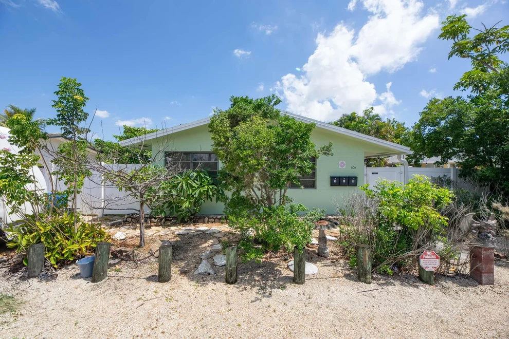 Unit for sale at 805 NE 40TH Street, Oakland Park, FL 33334