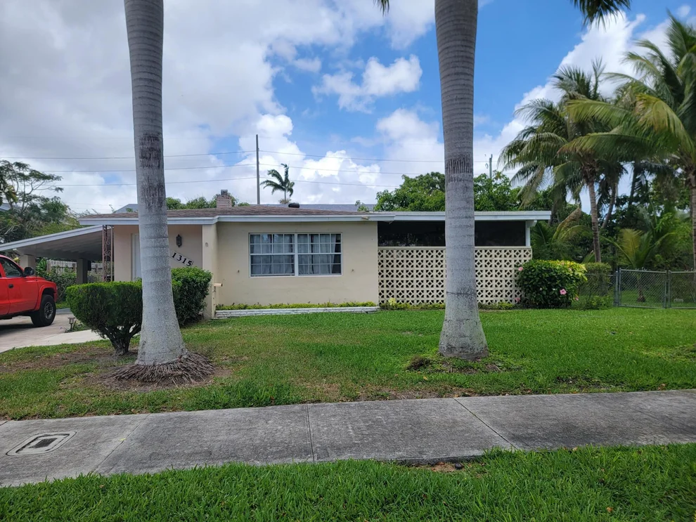Unit for sale at 1315 Longwood Street, West Palm Beach, FL 33401