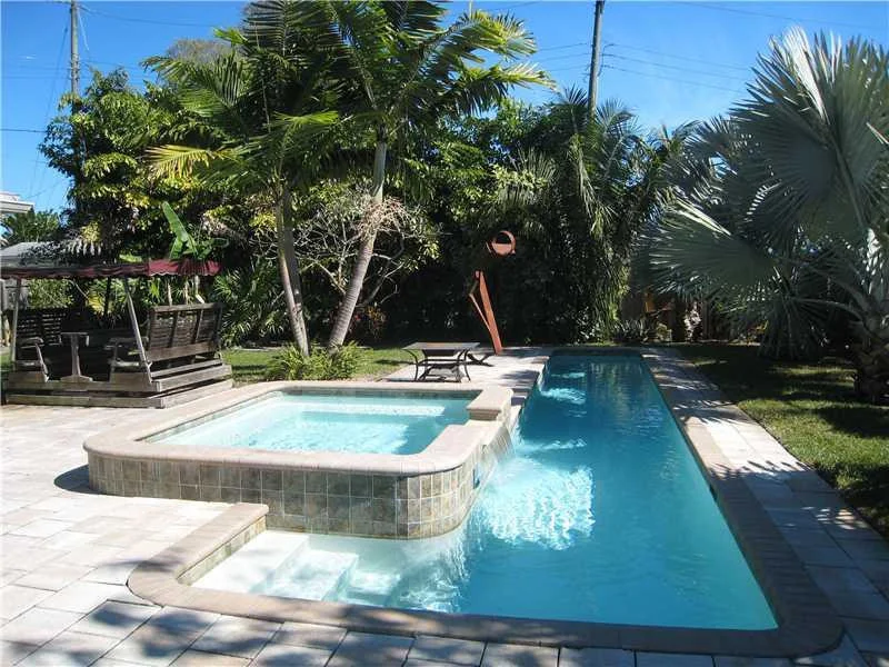 Unit for sale at 2514 NE 8th Avenue, Wilton Manors, FL 33305