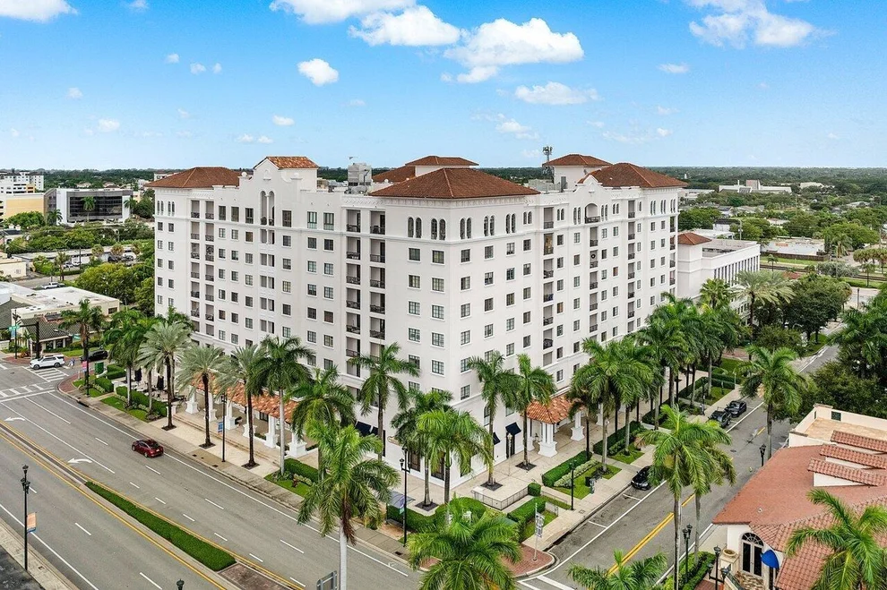 Unit for sale at 233 S Federal Highway, Boca Raton, FL 33432