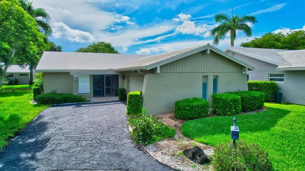 Unit for sale at 22352 Treetop Circle, Boca Raton, FL 33433