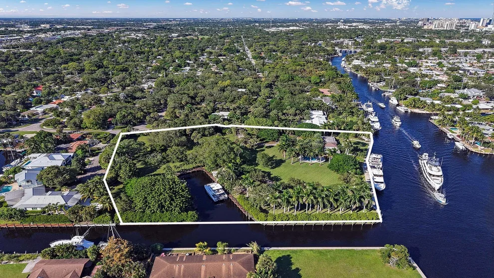 Unit for sale at 1600 SW 15th Avenue, Fort Lauderdale, FL 33312