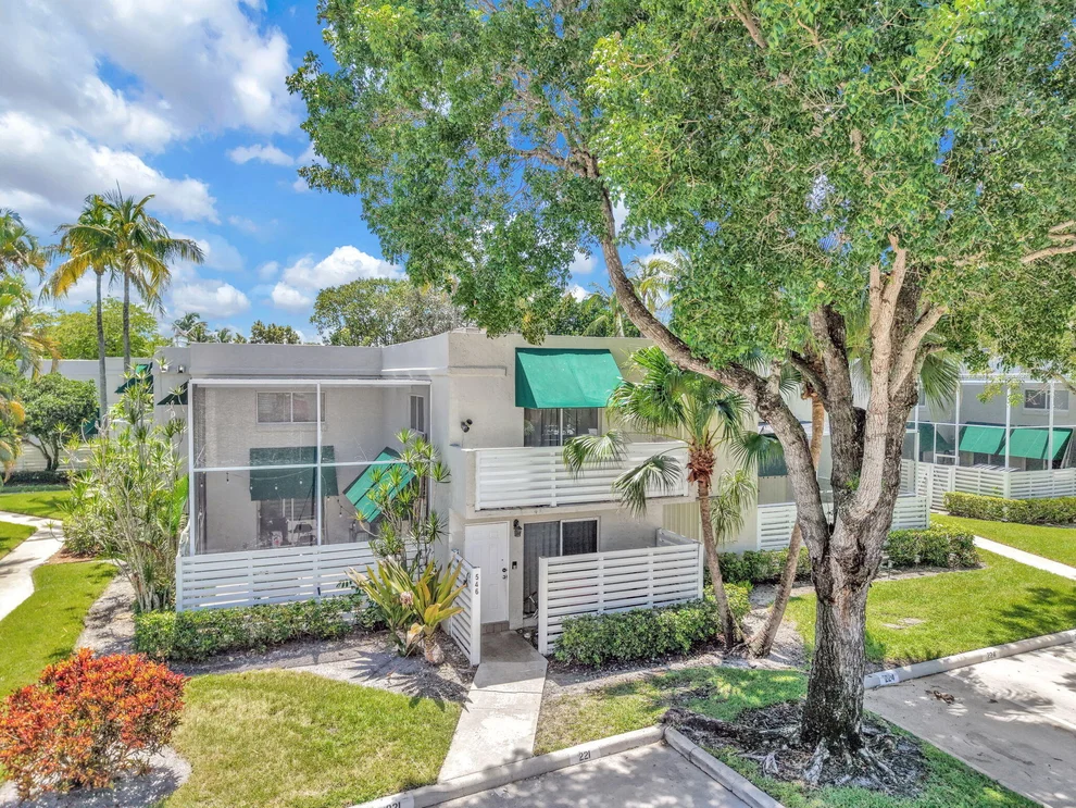 Unit for sale at 544 NW 98TH Avenue, Plantation, FL 33324