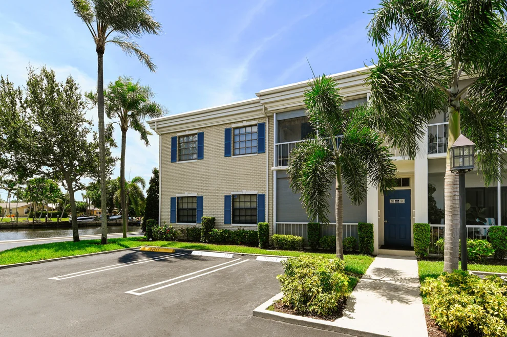 Unit for sale at 160 Cypress Club Drive, Pompano Beach, FL 33060