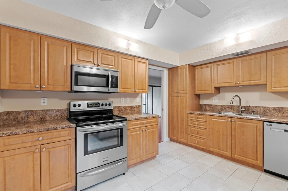 Unit for sale at 6534 Spring Bottom Way, Boca Raton, FL 33433