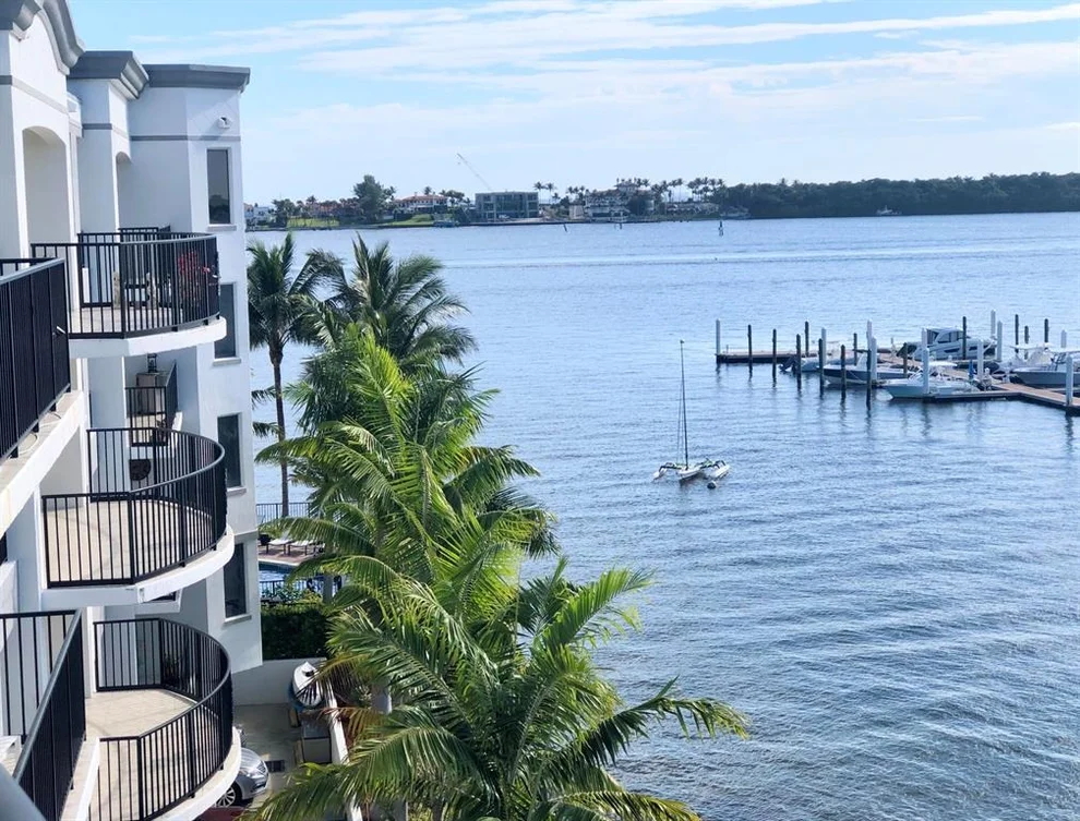 Unit for sale at 2700 N Federal Highway, Boynton Beach, FL 33435