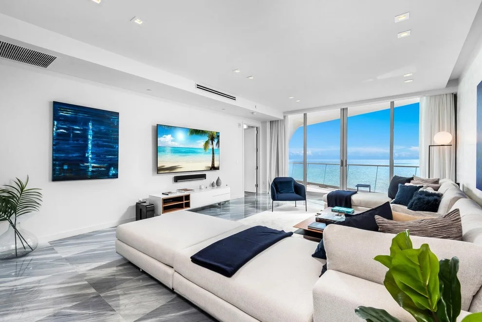 Unit for sale at 16901 Collins Avenue, Sunny Isles Beach, FL 33160