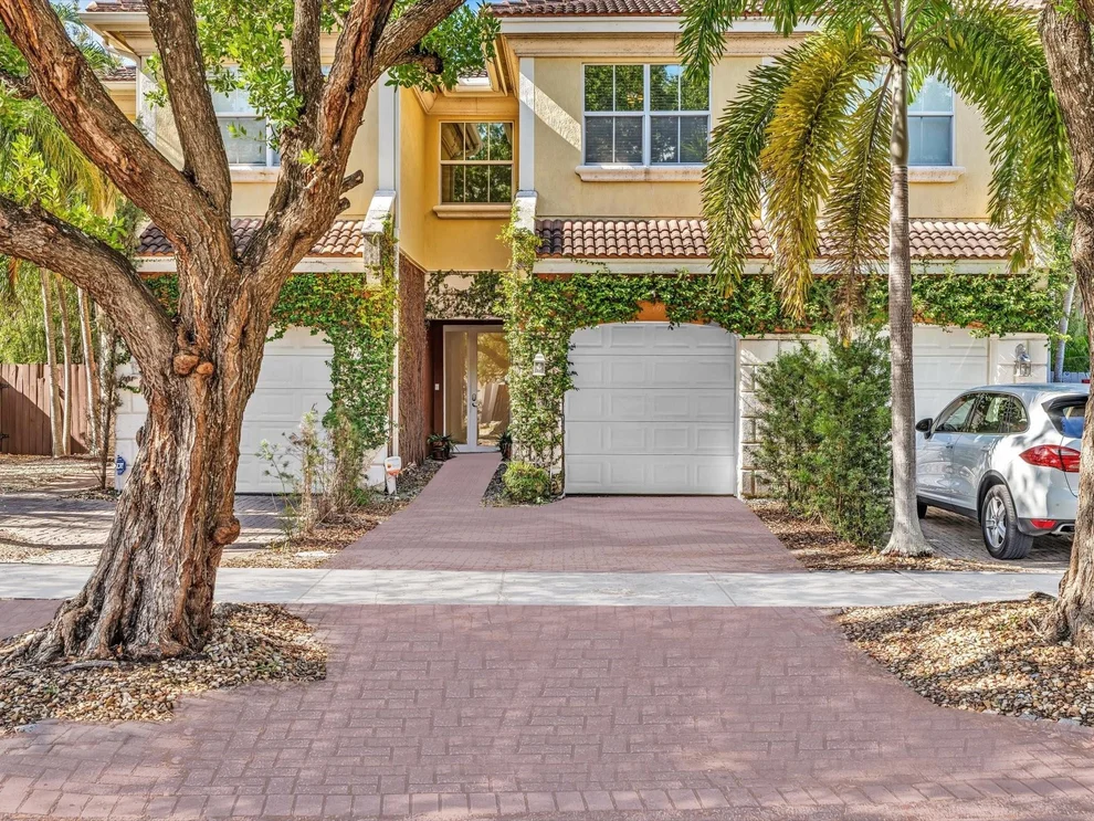 Unit for sale at 1139 NE 13th Avenue, Fort Lauderdale, FL 33304