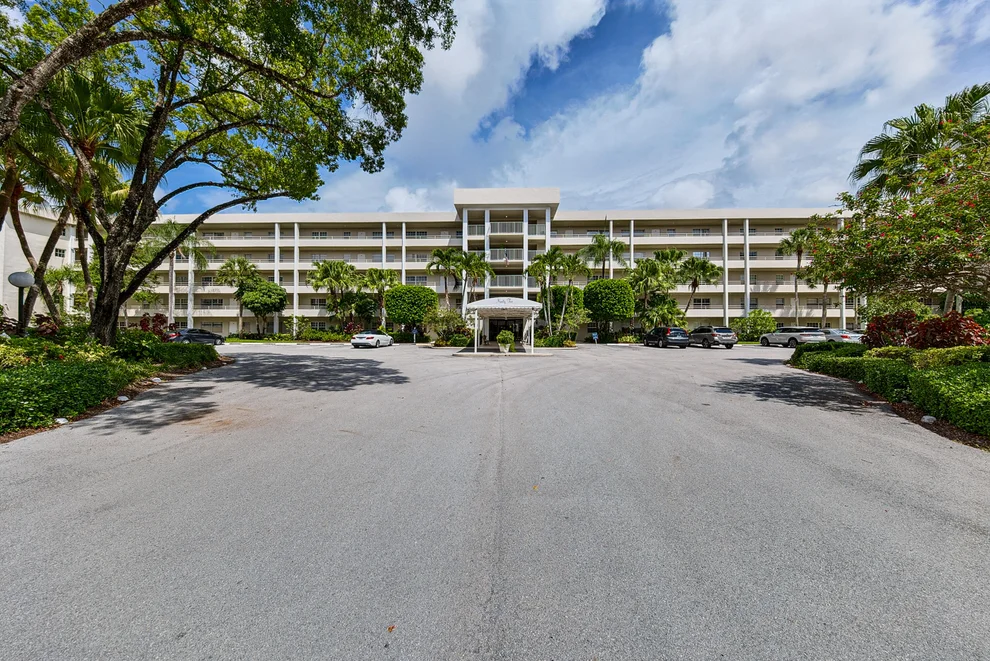 Unit for sale at 804 CYPRESS Boulevard, Pompano Beach, FL 33069