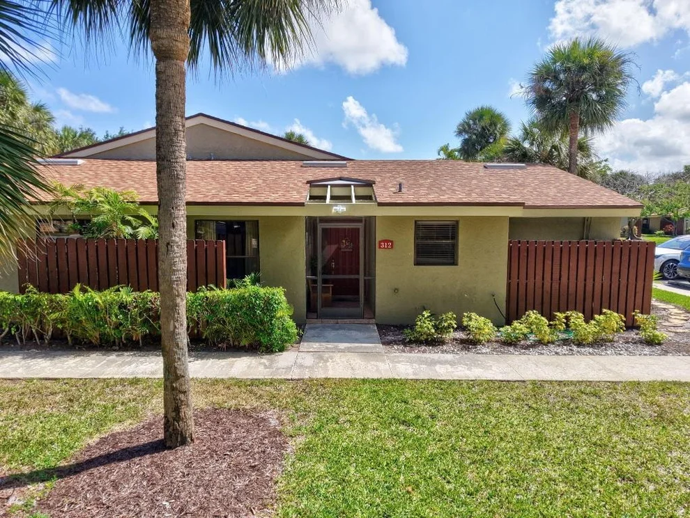 Unit for sale at 312 Meadows Drive, Boynton Beach, FL 33436