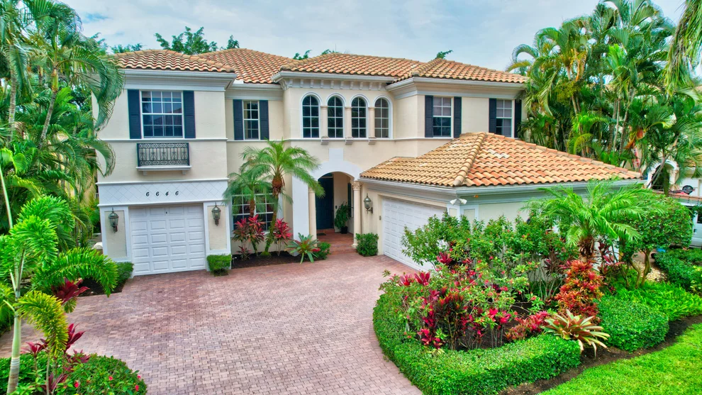Unit for sale at 6646 Bristol Lake S, Delray Beach, FL 33446