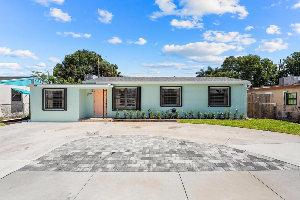 Unit for sale at 2105 Wellington Road, West Palm Beach, FL 33409