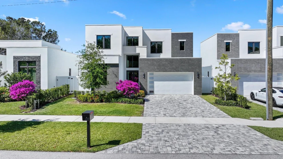 Unit for sale at 655 Kingsbridge Street, Boca Raton, FL 33487
