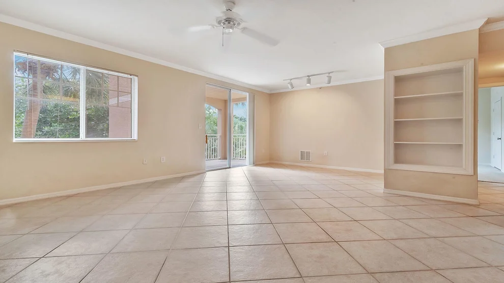 Unit for sale at 6410 Emerald Dunes Drive, West Palm Beach, FL 33411