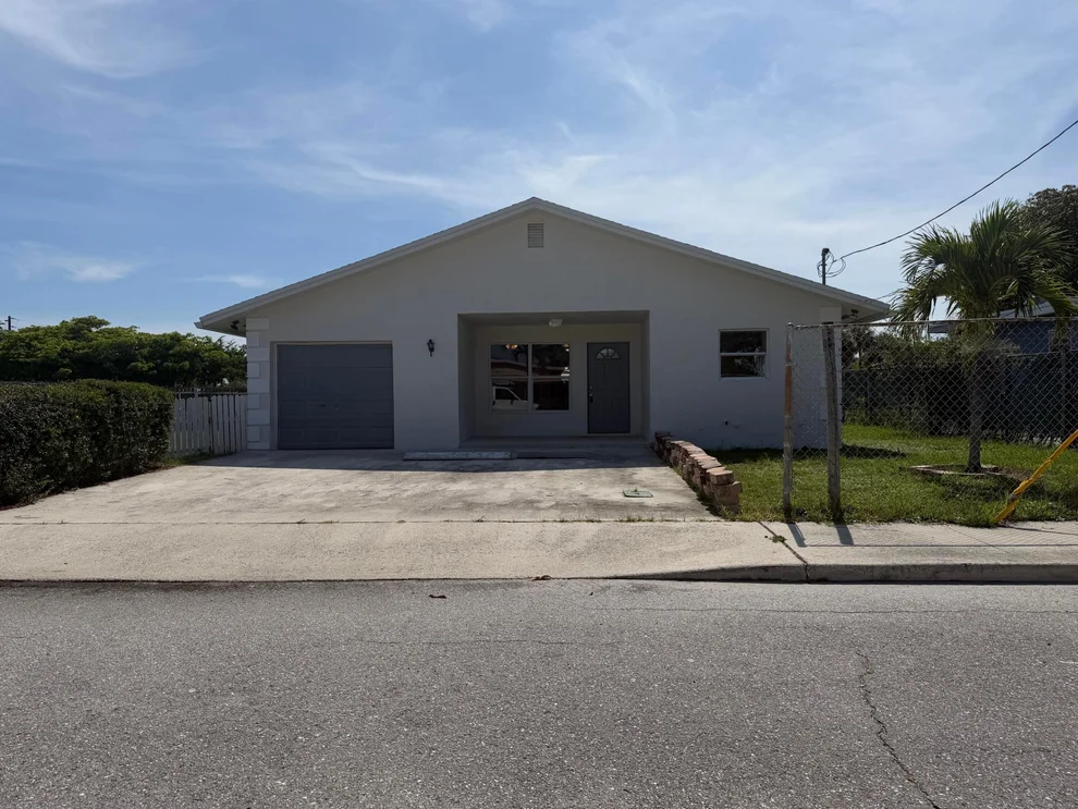 Unit for sale at 1418 K, Lake Worth Beach, FL 33460